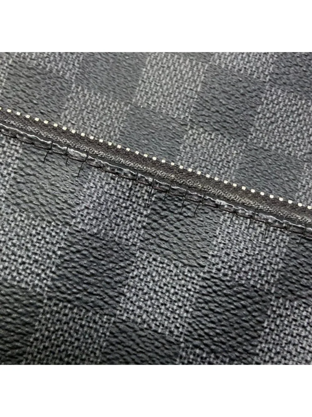 Louis Vuitton Shoulder Bag Damier Graphite Avenue Sling